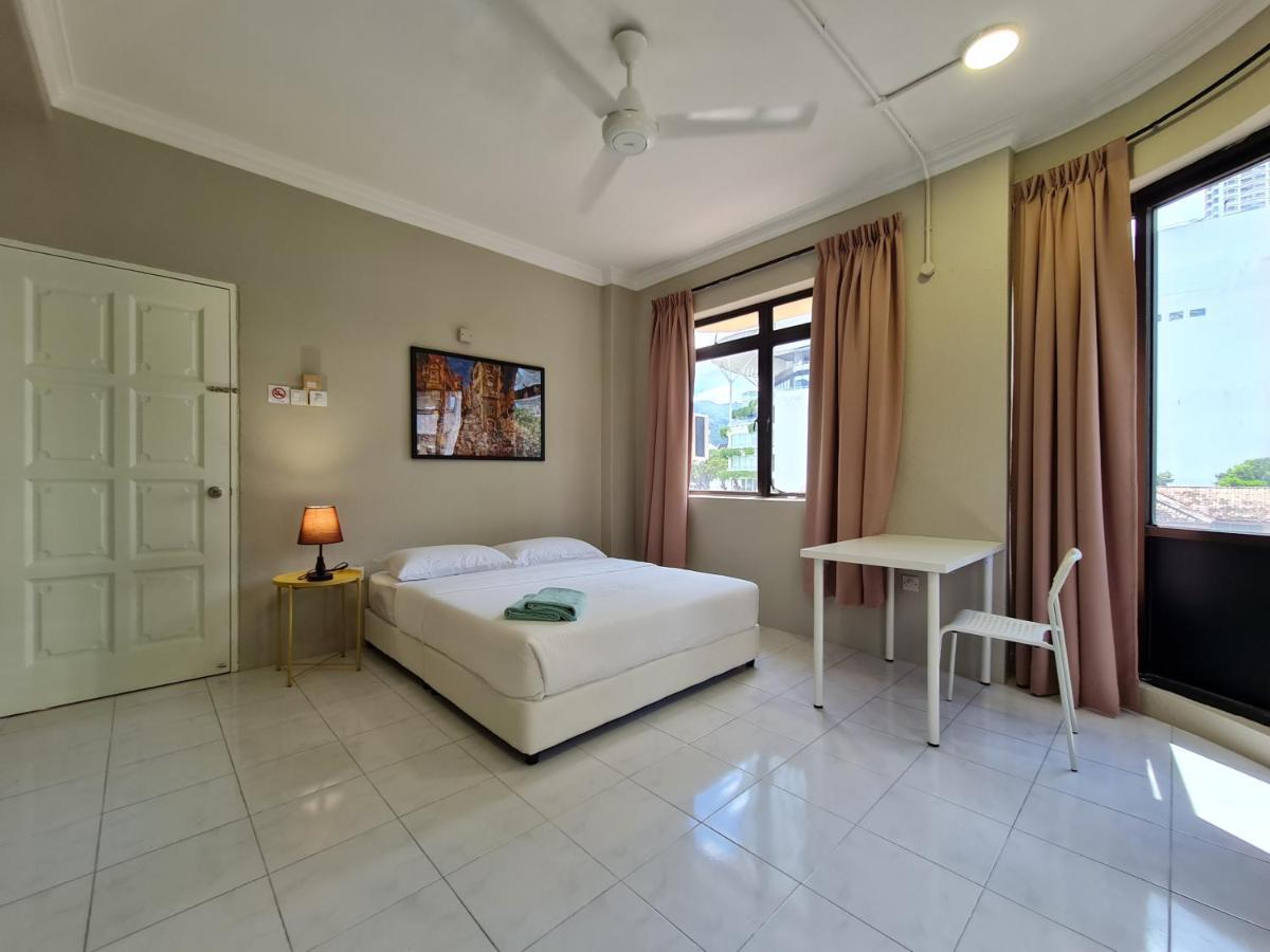 Room @ Lorong Kelawai Near To Gurney Paragon George Town Esterno foto